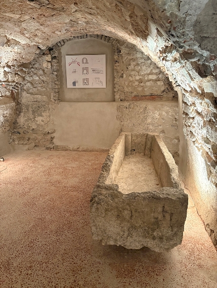 Mardi 18 novembre 2025 – 16h00 – visite guidée du temple de Saint-Gervais et de son site archéologique